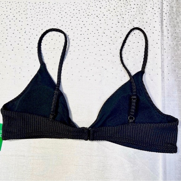 PROJECT GAP - NWT Black Recycled Knotted-Front Bikini Top - Size Medium - Picture 2 of 6